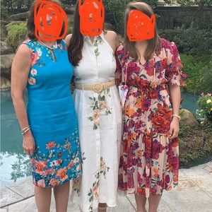 Misa midi floral dress.